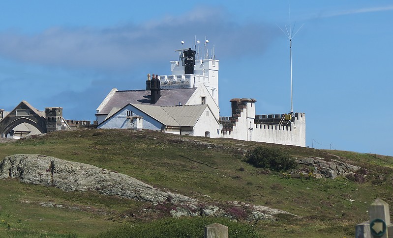 Point Lynas lighthouse
Author of the photo: [url=https://www.flickr.com/photos/21475135@N05/]Karl Agre[/url]

Keywords: Wales;United Kingdom;Irish sea;Anglesey