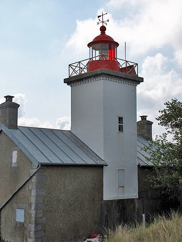 Normandy / Regnéville / Pointe d'Agon lighthouse
Author of the photo: [url=https://www.flickr.com/photos/21475135@N05/]Karl Agre[/url]         
Keywords: Regneville;Normandy;France;English channel