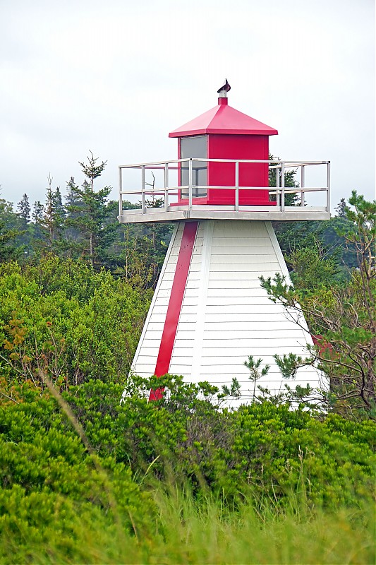 New Brunswick / Pointe du Chene Range Front Lighthouse
Author of the photo: [url=https://www.flickr.com/photos/archer10/] Dennis Jarvis[/url]

Keywords: New Brunswick;Canada;Northumberland Strait