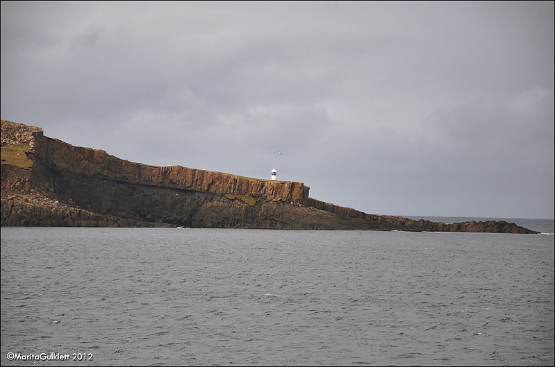 Porkerisnes lighthouse
Author of the photo: [url=http://www.jenskjeld.info/]Marita Gulklett[/url]

Keywords: Faroe Islands;Atlantic ocean