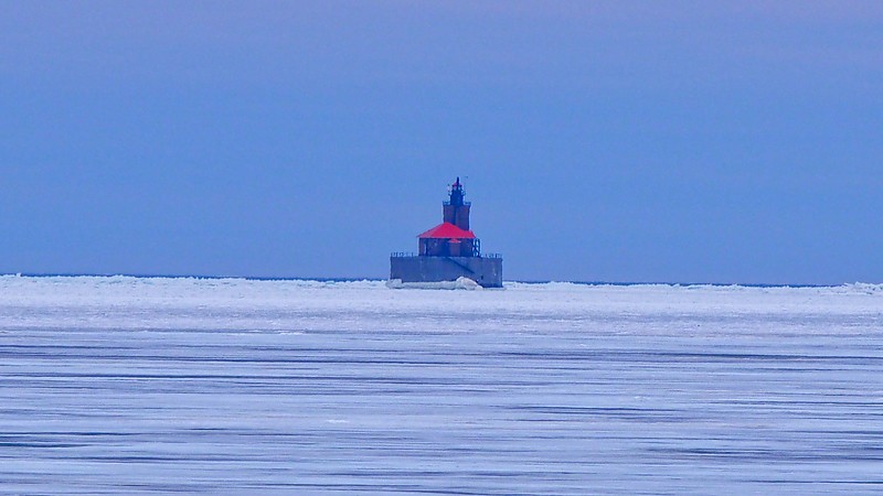 Michigan /  Port Austin Reef lighthouse at winter
Author of the photo: [url=https://www.flickr.com/photos/selectorjonathonphotography/]Selector Jonathon Photography[/url]
Keywords: Port Austin;Lake Huron;Michigan;United States;Winter