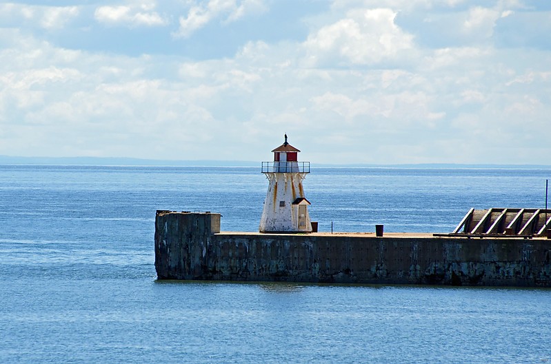 Prince Edward Island / Port Borden Pier lighthouse
Author of the photo: [url=https://www.flickr.com/photos/8752845@N04/]Mark[/url]
Keywords: Prince Edward Island;Canada;Port Borden;Northumberland Strait
