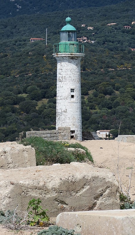Propriano / Scogliu Longu lighthouse
Author of the photo: [url=https://www.flickr.com/photos/21475135@N05/]Karl Agre[/url]
Keywords: Corsica;France;Propriano