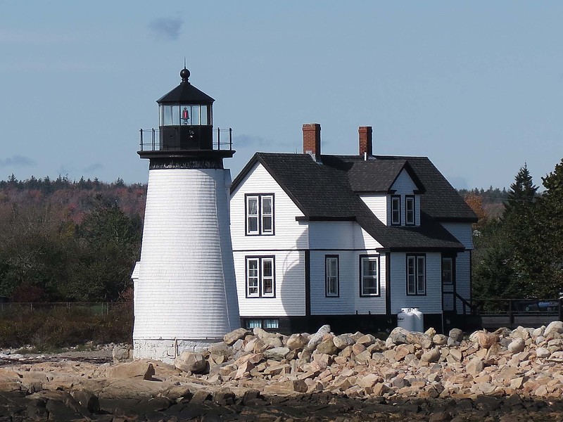 Maine /  Prospect Harbor Point lighthouse
Author of the photo: [url=https://www.flickr.com/photos/21475135@N05/]Karl Agre[/url]
Keywords: Maine;Atlantic ocean;United States;Prospect Harbor