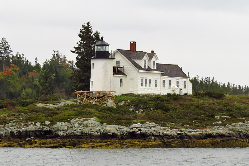 Maine /  Pumpkin Island lighthouse
Author of the photo: [url=https://www.flickr.com/photos/larrymyhre/]Larry Myhre[/url]
Keywords: East Penobscot Bay;United States;Maine