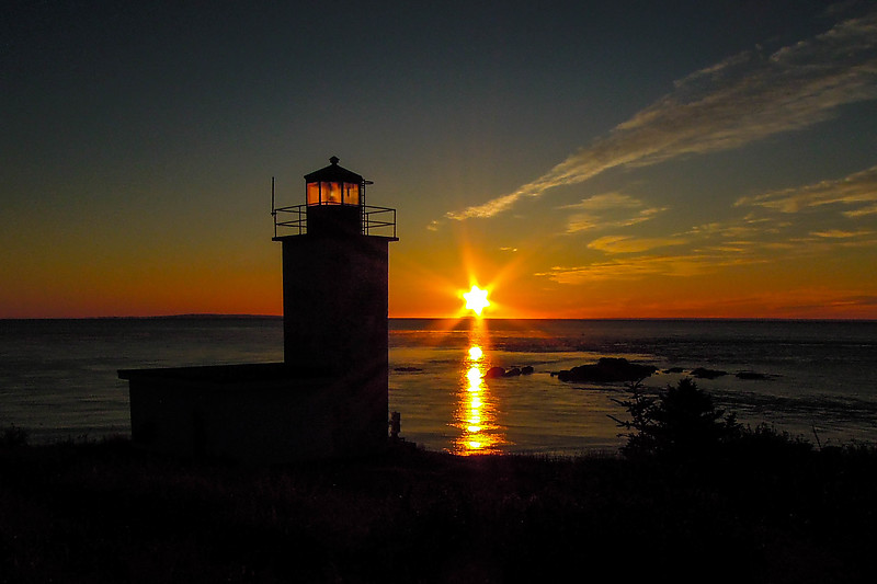 New Brunswick / Quaco Head (3) lighthouse at sunset
Author of the photo: [url=https://www.flickr.com/photos/lighthouser/sets]Rick[/url]
Keywords: New Brunswick;Canada;Bay of Fundy;Sunset