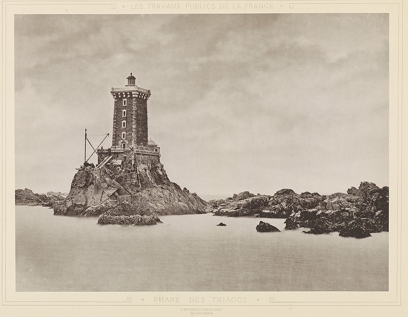 Phare des Triagoz - historic photo
[url=https://www.rijksmuseum.nl]Source[/url]
Photo c.1873
