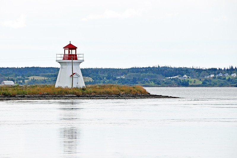 Nova Scotia / River Bourgeois lighthouse
Author of the photo: [url=https://www.flickr.com/photos/archer10/] Dennis Jarvis[/url]

Keywords: Nova Scotia;Canada;Atlantic ocean