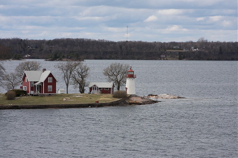 New York / Crossover Island lighthouse
Keywords: New York;United States;Saint Lawrence River
