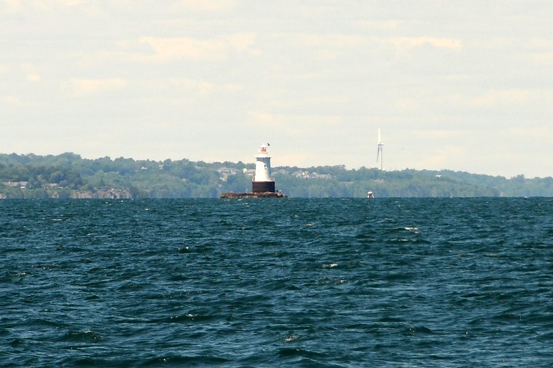 Rhode island / Sakonnet lighthouse
Author of the photo: [url=https://www.flickr.com/photos/lighthouser/sets]Rick[/url]
Keywords: United States;Rhode island;Atlantic ocean;Offshore