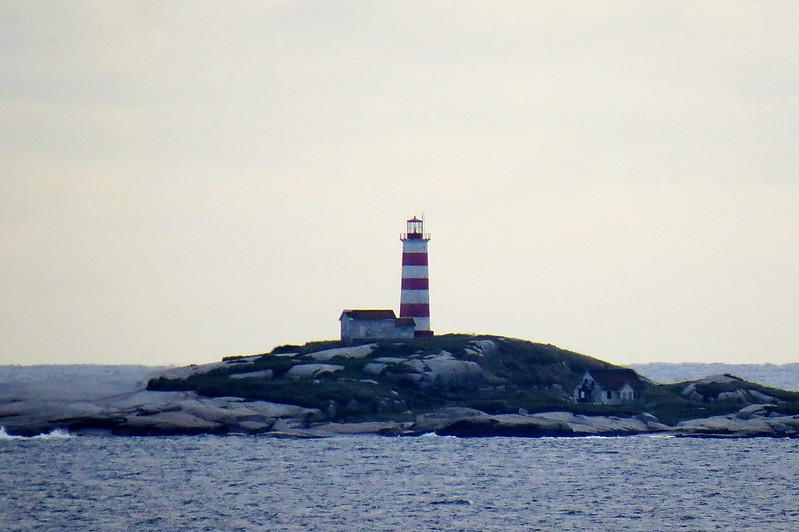 Nova Scotia / Sambro island lighthouse
Author of the photo: [url=https://www.flickr.com/photos/larrymyhre/]Larry Myhre[/url]
Keywords: Nova Scotia;Canada;Atlantic ocean