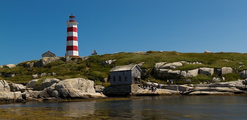 Nova Scotia / Sambro island lighthouse
The Sambro Island Lighthouse is the oldest operating beacon in the Americas, it celebrated its 250th birthday in 2008.
Author of the photo: [url=https://www.flickr.com/photos/jcrowe/sets/72157625040105310]Jordan Crowe[/url], (Creative Commons photo)
Keywords: Atlantic ocean;Canada;Nova Scotia