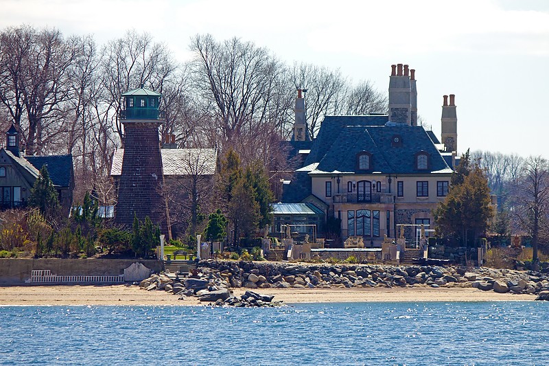 New York / Sands Point lighthouse
Author of the photo: [url=https://jeremydentremont.smugmug.com/]nelights[/url]
Keywords: New York;United States;Long Island