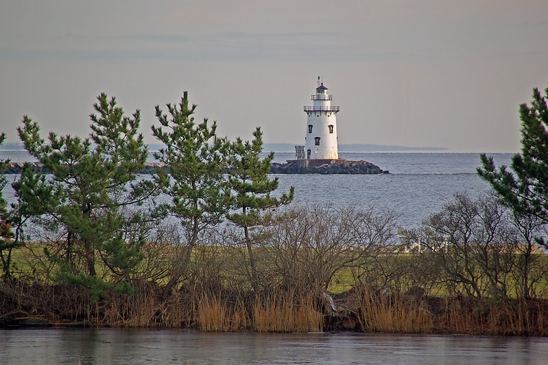 Connecticut / Saybrook Breakwater Outer lighthouse
Author of the photo: [url=http://www.flickr.com/photos/papa_charliegeorge/]Charlie Kellogg[/url]
Keywords: Connecticut;United States;Atlantic ocean;Long Island Sound