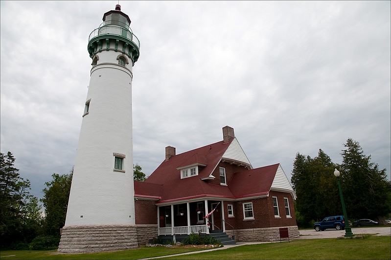 Michigan / Seul Choix Point lighthouse 
Author of the photo: [url=https://www.flickr.com/photos/jowo/]Joel Dinda[/url]

Keywords: Michigan;Lake Michigan;United States
