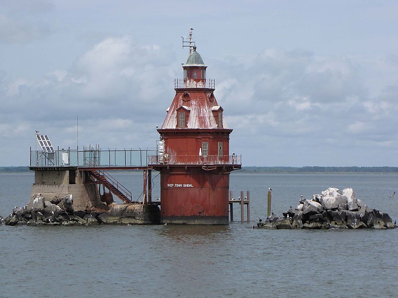 New Jersey / Miah Maull Shoal lighthouse
AKA Ship John Shoal lighthouse
Author of the photo: [url=https://www.flickr.com/photos/21475135@N05/]Karl Agre[/url]
Keywords: New Jersey;United States;Delaware bay;Offshore
