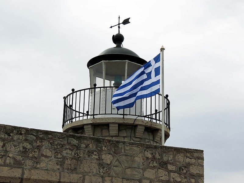 Susaki lighthouse - lantern
AKA Sousaki 
Author of the photo: [url=https://www.flickr.com/photos/21475135@N05/]Karl Agre[/url]
Keywords: Gulf of Corinth;Greece;Lantern