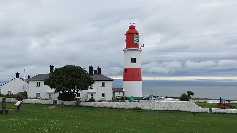 North Sea / Souter Lighthouse
Author of the photo: [url=https://www.flickr.com/photos/21475135@N05/]Karl Agre[/url]    
Keywords: North Sea;England;United Kingdom;Tyne