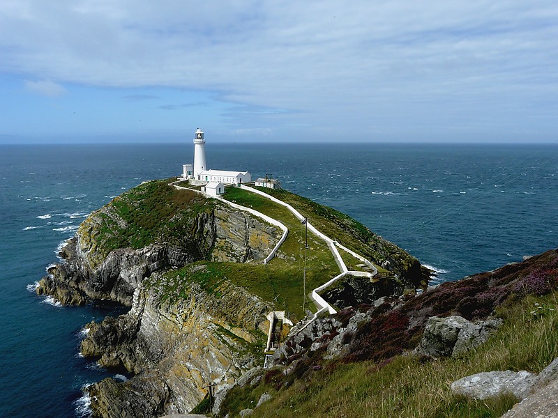 Holyhead / South Stack lighthouse
AKA Ynys Lawd
Author of the photo: [url=https://www.flickr.com/photos/9742303@N02/albums]Kaye Duncan[/url]

Keywords: Wales;Irish sea;United Kingdom