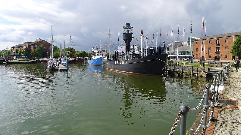 The Old Spurn Point Lightship  (LV12)
Author of the photo: [url=https://www.flickr.com/photos/21475135@N05/]Karl Agre[/url]
Keywords: Hull;United Kingdom;North sea;Lightship