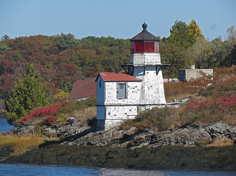 Maine / Squirrel Point lighthouse
Author of the photo: [url=https://www.flickr.com/photos/21475135@N05/]Karl Agre[/url]

 
Keywords: Maine;United States;Kennebec river