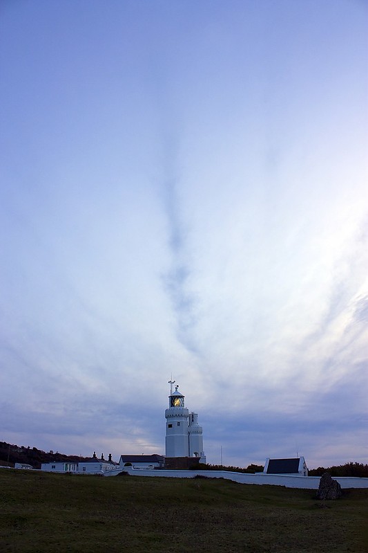St. Catherine's lighthouse
Author of the photo: [url=https://www.flickr.com/photos/34919326@N00/]Fin Wright[/url]
Keywords: Isle of Wight;England;United Kingdom;English channel