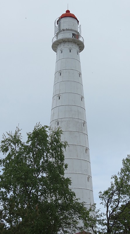 Tahkuna Neem / Tahkuna (Tackerort) Lighthouse
Author of the photo: [url=https://www.flickr.com/photos/21475135@N05/]Karl Agre[/url]
Keywords: Estonia;Hiiumaa;Baltic sea