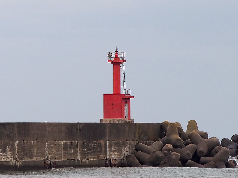Togawa East Breakwater light
Author of the photo: [url=https://www.flickr.com/photos/selectorjonathonphotography/]Selector Jonathon Photography[/url]
Keywords: Japan;Togawa;Pacific ocean
