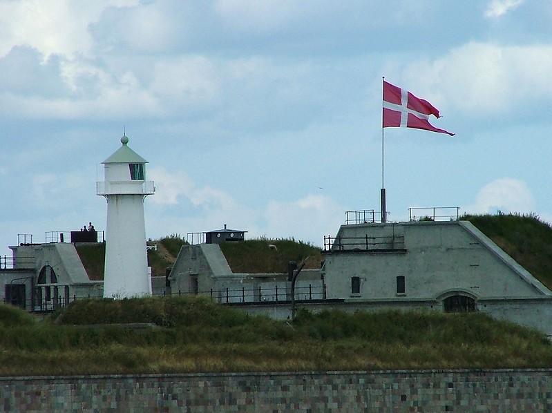 Copenhagen / Trekroner Battery Island / Trekroner Lighthouse
Author of the photo: [url=https://www.flickr.com/photos/larrymyhre/]Larry Myhre[/url]

Keywords: Copenhagen;Denmark;Oresund