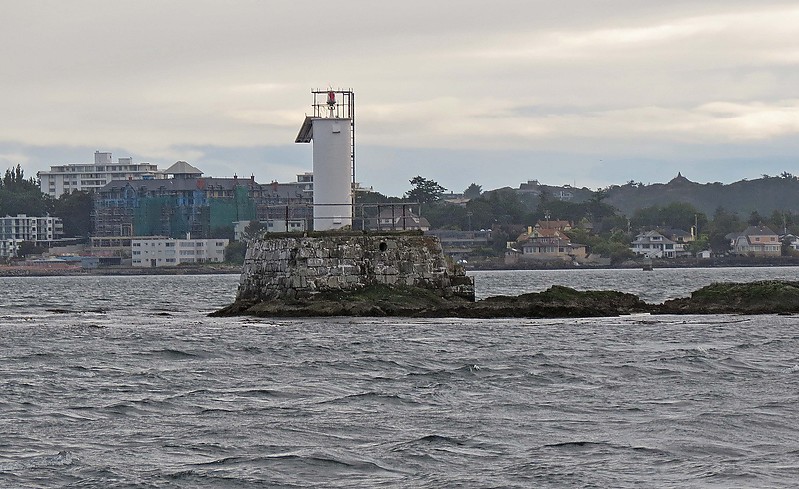 Vancouver / Fiddle Reef light
Author of the photo: [url=https://www.flickr.com/photos/21475135@N05/]Karl Agre[/url]

                  
Keywords: Victoria;Vancouver;Canada