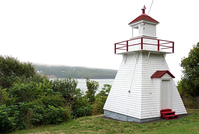 Nova Scotia / Victoria Beach Lighthouse
Author of the photo: [url=https://www.flickr.com/photos/archer10/] Dennis Jarvis[/url]
Keywords: Nova Scotia;Canada;Bay of Fundy