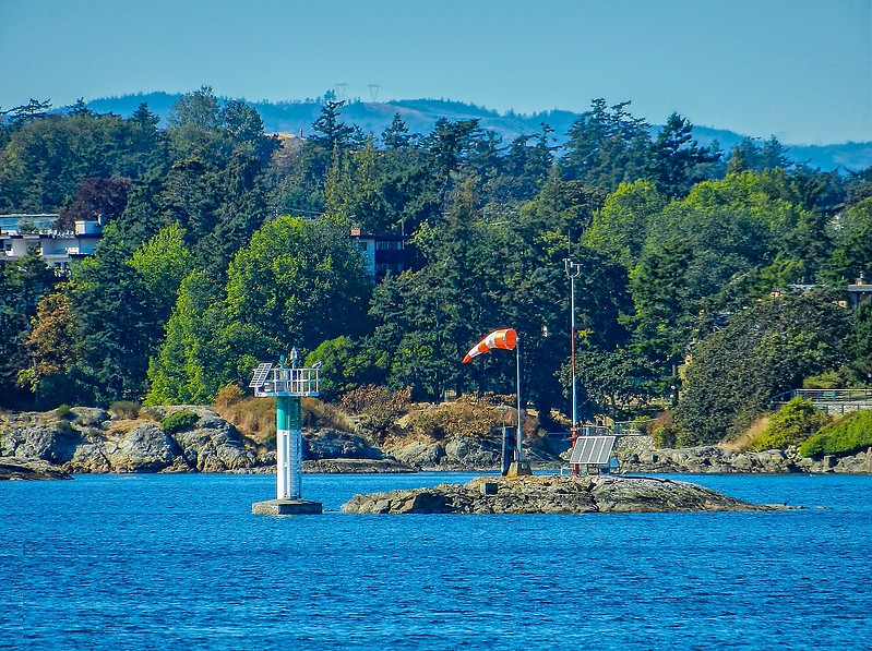 Victoria / Pelly Island S End light
Author of the photo: [url=https://www.flickr.com/photos/selectorjonathonphotography/]Selector Jonathon Photography[/url]
Keywords: Victoria;Canada;British Columbia;Offshore