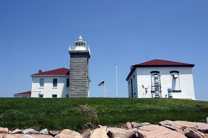 Rhode Island / Watch Hill lighthouse
Author of the photo: [url=https://www.flickr.com/photos/31291809@N05/]Will[/url]
Keywords: Rhode Island;United States;Atlantic ocean;Block Island Sound