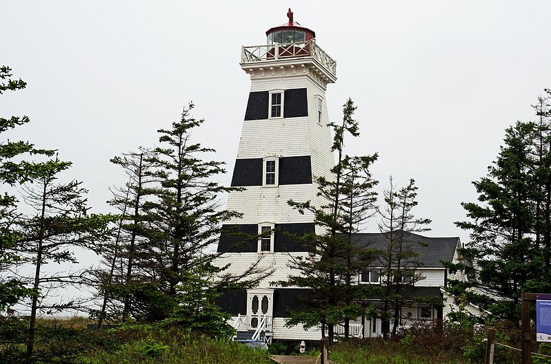 Prince Edward Island / West Point lighthouse
Author of the photo: [url=https://www.flickr.com/photos/8752845@N04/]Mark[/url]
Keywords: Prince Edward Island;Canada;Gulf of Saint Lawrence