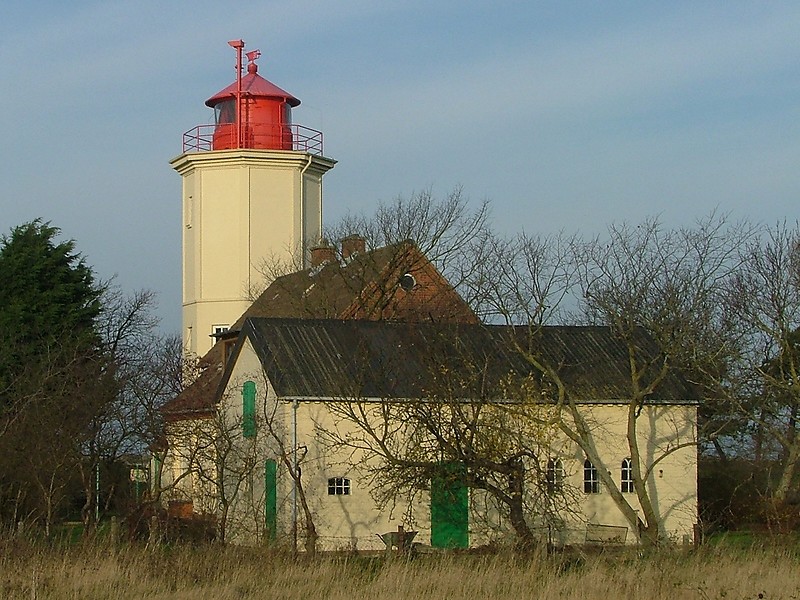 Schleswig-Holstein / Fehmarn /Westermarkelsdorf lighthouse
Author of the photo: [url=https://www.flickr.com/photos/larrymyhre/]Larry Myhre[/url]

Keywords: Baltic sea;Germany;Fehmarn