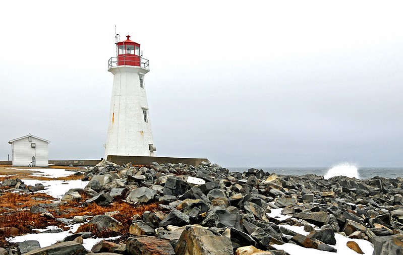 Nova Scotia / Western Head Lighthouse
Author of the photo: [url=https://www.flickr.com/photos/archer10/]Dennis Jarvis[/url]
Keywords: Nova Scotia;Canada;Atlantic ocean