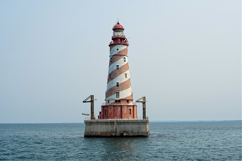 Michigan / White Shoal lighthouse
Author of the photo: [url=https://www.flickr.com/photos/selectorjonathonphotography/]Selector Jonathon Photography[/url]
Keywords: Michigan;Lake Michigan;United States;Offshore