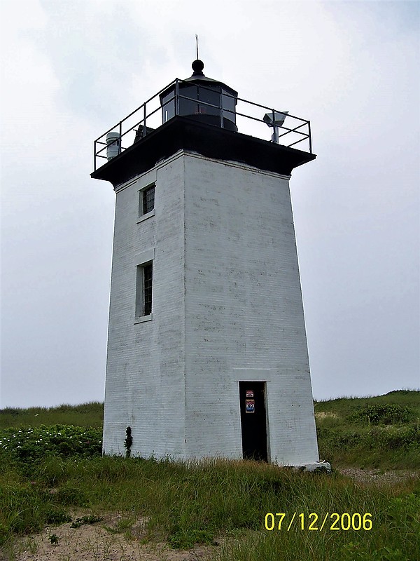Massachusetts / Wood End lighthouse
Author of the photo: [url=https://www.flickr.com/photos/bobindrums/]Robert English[/url]
Keywords: Massachusetts;United States;Cape Cod;Atlantic ocean;Provincetown
