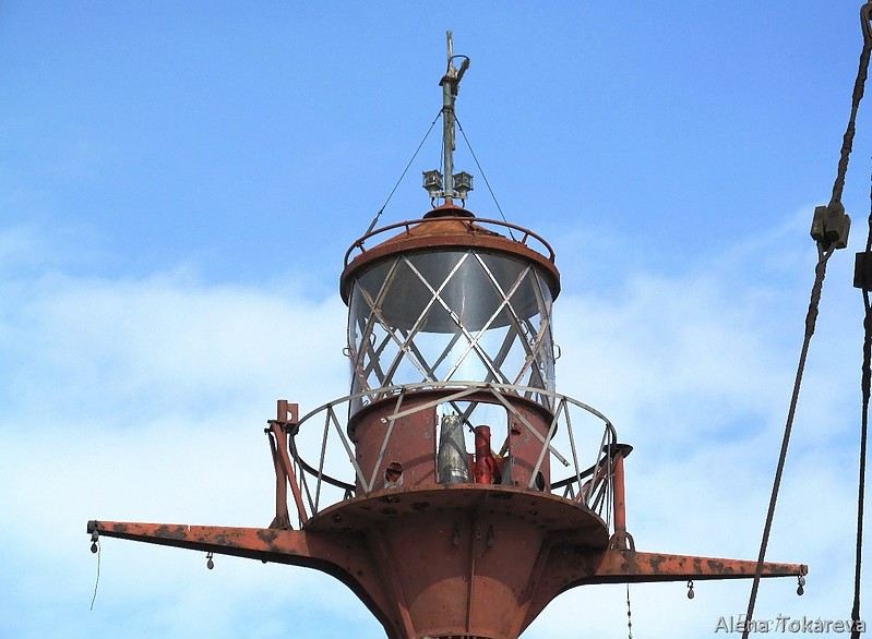 Irbenskij lightship - lantern
Photo by A.Tokareva
Keywords: Lightship;Gulf of Finland;Russia;Lantern