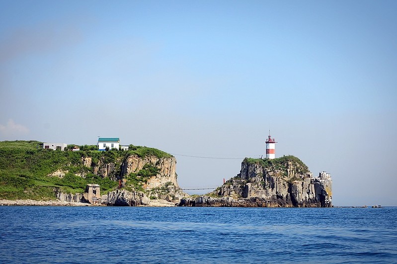 Vladivostok / Basargin lighthouse
Named after Vladimir Basargin - admiral of russian navy and geographer / explorer
Author of the photo: [url=http://hajoff.livejournal.com/]Sergey Orlov[/url]
Keywords: Vladivostok;Russia;Far East;Peter the Great Gulf;Sea of Japan