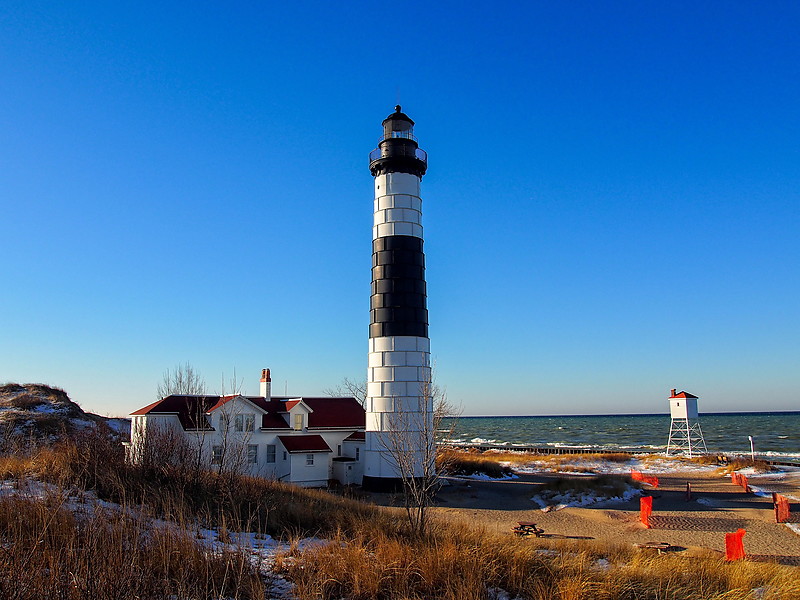 Michigan / Big Sable Point lighthouse
Author of the photo: [url=https://www.flickr.com/photos/selectorjonathonphotography/]Selector Jonathon Photography[/url]
Keywords: Michigan;Lake Michigan;United States