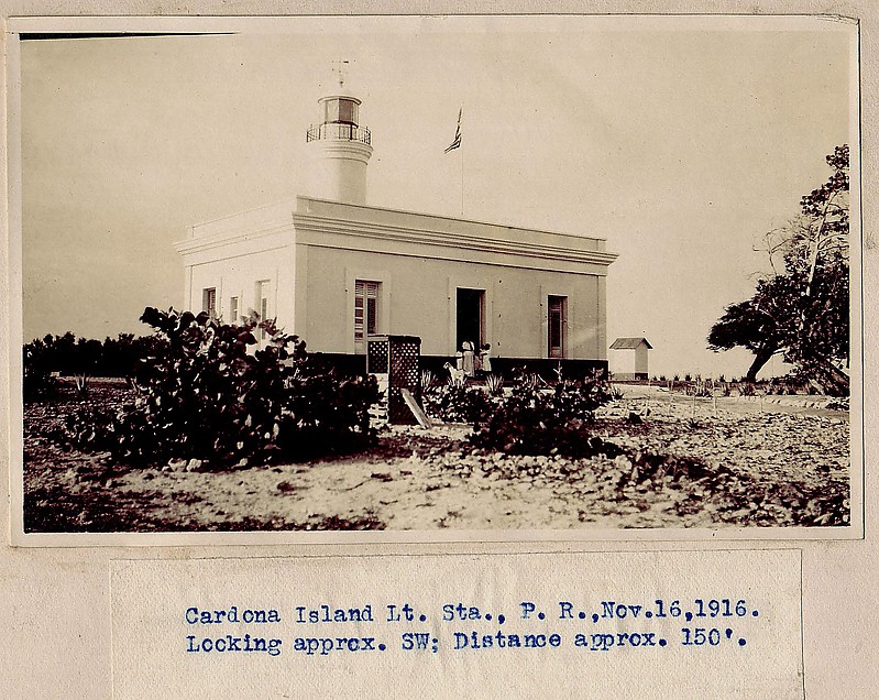 Cayo Cardona Lighthouse
Photo from [url=http://www.uscg.mil/history/weblighthouses/USCGLightList.asp]US Coast Guard site[/url]
Original caption: "Cardona Island Lt. Sta., P.R. . . . Looking approx. SW; Distance approx. 150'." photo dated 16 November 1916; no photo number; photographer unknown.
Keywords: Puerto Rico;Caribbean sea;Historic