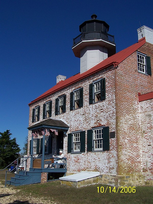 New Jersey / East Point lighthouse
AKA Maurice River
Author of the photo: [url=http://www.flickr.com/photos/27055774@N08/]Katie Metz de Martínez[/url]
Keywords: New Jersey;United States;Atlantic ocean;Delaware Bay