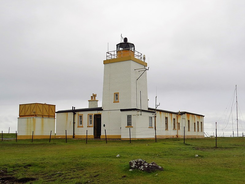 Shetland islands / Esha Ness lighthouse
Author of the photo: [url=https://www.flickr.com/photos/larrymyhre/]Larry Myhre[/url]
Keywords: Shetland islands;Scotland;United Kingdom;Atlantic ocean