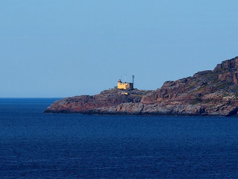 Barents sea / Kola peninsula / Mys Teriberskiy lighthouse
Author of the photo: [url=http://fotki.yandex.ru/users/oleg-filonok/]Oleg Filonok[/url]
Keywords: Barents sea;Kola Peninsula;Russia