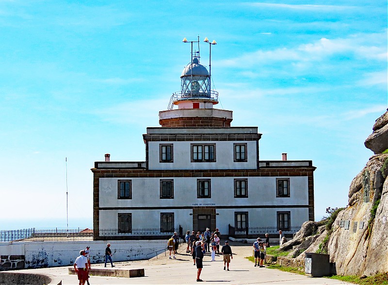Galicia / Cabo Finisterre lighthouse
Author of the photo: [url=https://www.flickr.com/photos/21475135@N05/]Karl Agre[/url]
Keywords: Spain;Atlantic ocean;Galicia