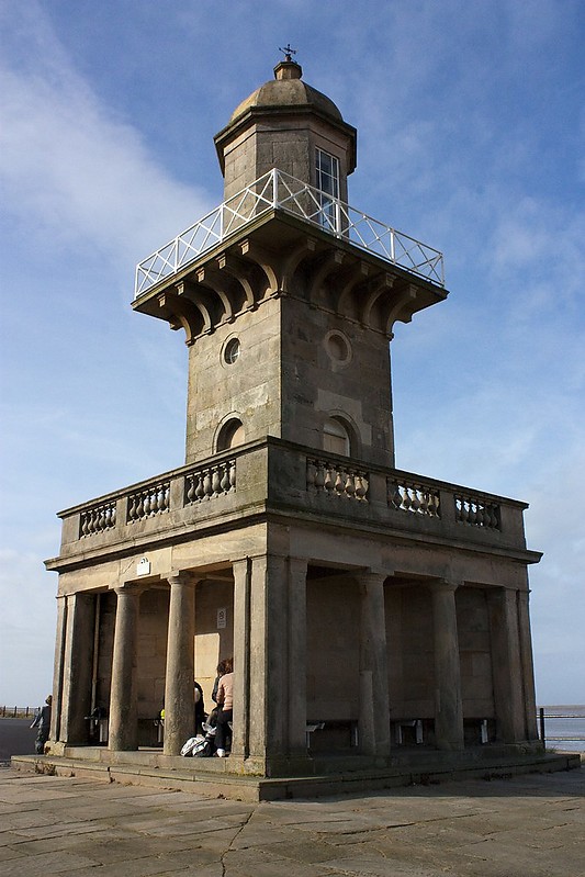 Fleetwood Low (Range Front) lighthouse
Author of the photo: [url=https://www.flickr.com/photos/34919326@N00/]Fin Wright[/url]
Keywords: Fleetwood;England;United Kingdom;Morecambe Bay