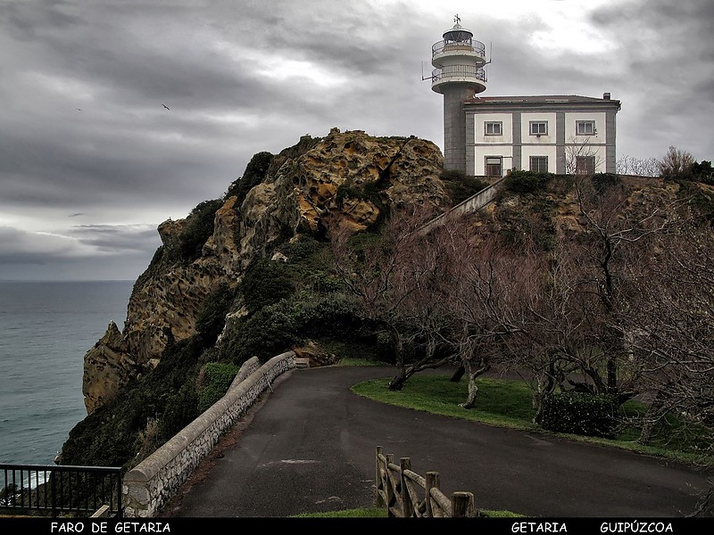 Faro de Getaria (Quetaria)
Author of the photo: [url=https://www.flickr.com/photos/69793877@N07/]jburzuri[/url]

Keywords: Getaria;Bay of Biscay;Spain;Basque Country