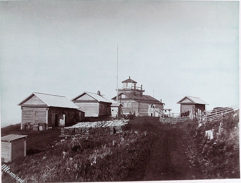Sakhalin / Old Zhonkier lighthouse - historic picture
Photo made in 1891
Keywords: Sakhalin;Far East;Russia;Historic