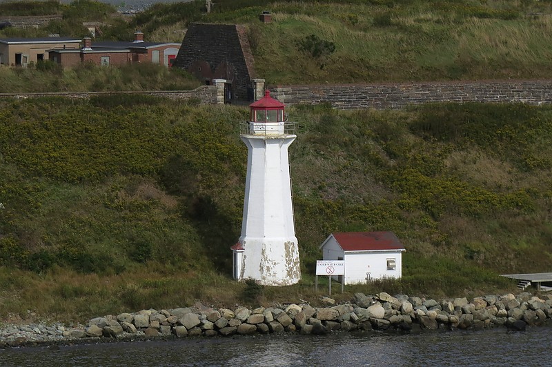 Nova Scotia / George's Island Lighthouse
Author of the photo: [url=https://www.flickr.com/photos/larrymyhre/]Larry Myhre[/url]
Keywords: Nova Scotia;Canada;Atlantic ocean;Halifax